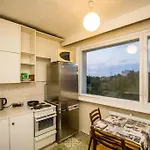 Апартаменти Song Festival 5-10 Minutes From Airport, Bus Station, Festival Area *