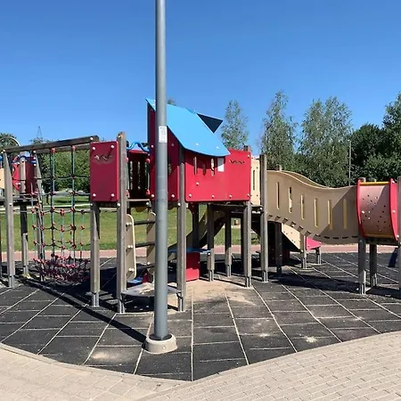 Апартаменты Song Festival 5-10 Minutes From Airport, Bus Station, Festival Area Таллин