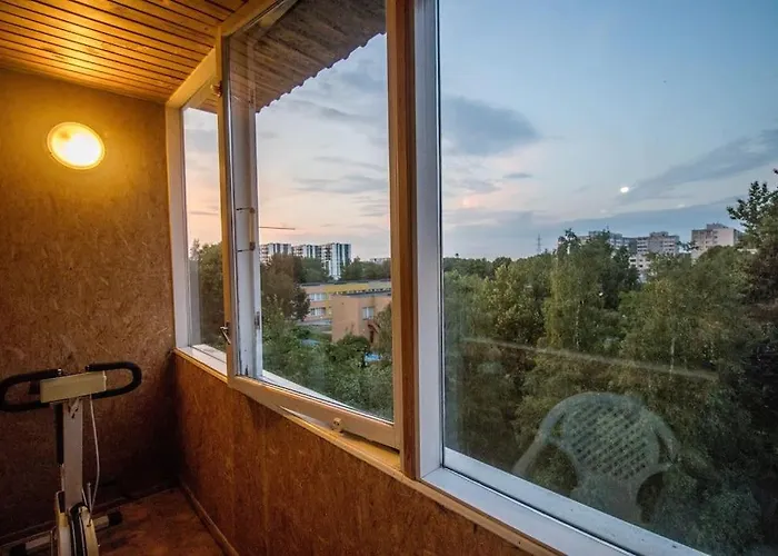 Song Festival 5-10 Minutes From Airport, Bus Station, Festival Area