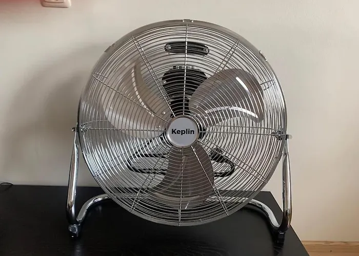 Апартаменты Song Festival 5-10 Minutes From Airport, Bus Station, Festival Area *