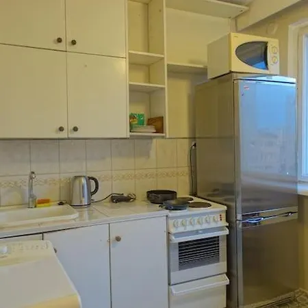 Song Festival 5-10 Minutes From Airport, Bus Station, Festival Area *