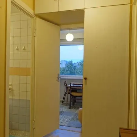 Song Festival 5-10 Minutes From Airport, Bus Station, Festival Area *