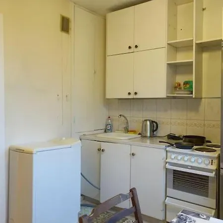 Song Festival 5-10 Minutes From Airport, Bus Station, Festival Area *