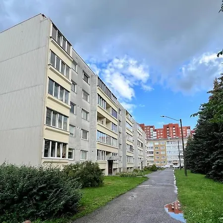 Song Festival 5-10 Minutes From Airport, Bus Station, Festival Area Apartamento Tallin