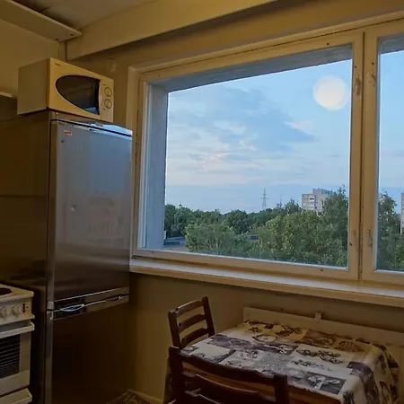 Song Festival 5-10 Minutes From Airport, Bus Station, Festival Area